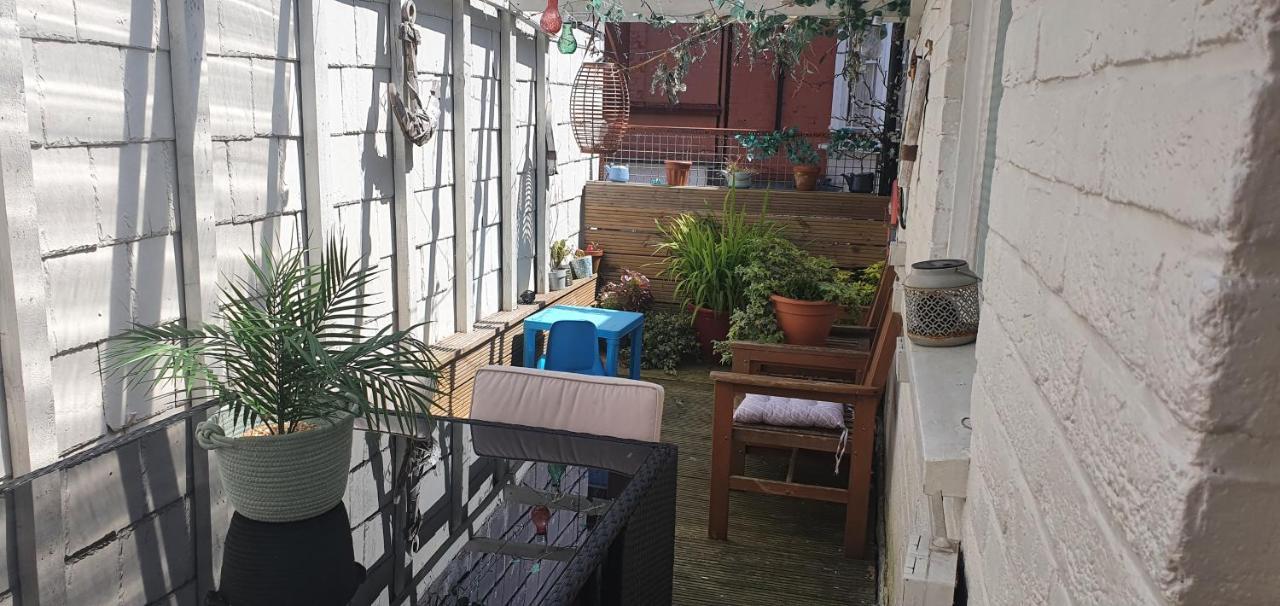 Gigi'S Place เวย์มัธ ภายนอก รูปภาพ